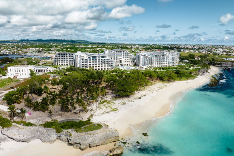 Image du wyndham grand barbados sam lords castle balcony offert par VosVacances.ca