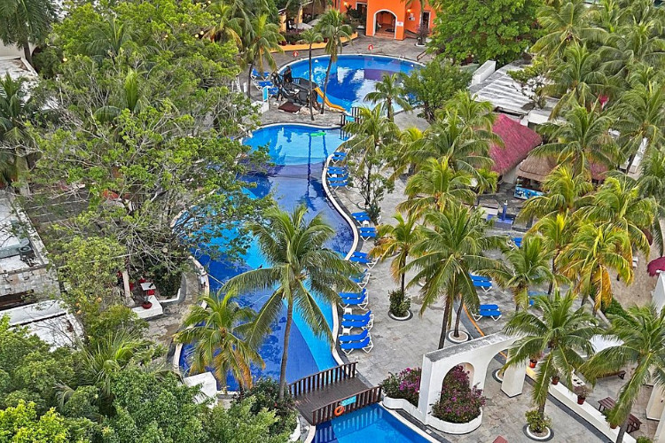 Image du grand oasis palm kids club offert par VosVacances.ca